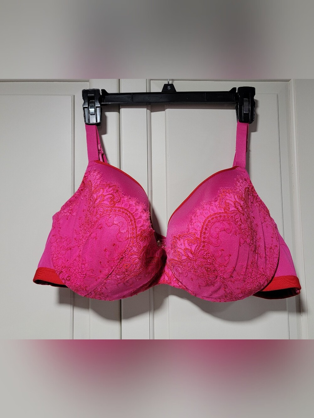 Cacique Pink Lace Underwire Bra 44DD- Smooth Balconnette